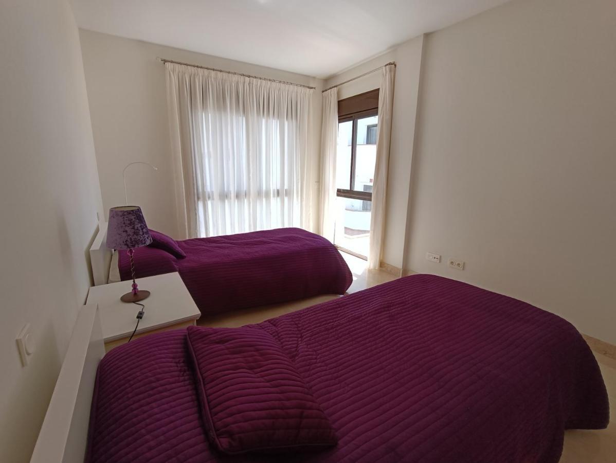 Amplio Apartamento En Portofino La Alcaidesa Esterno foto